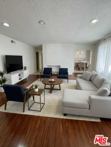 $3,750 | 8365 Gregory Way, Unit B, Beverly Hills, CA 90211