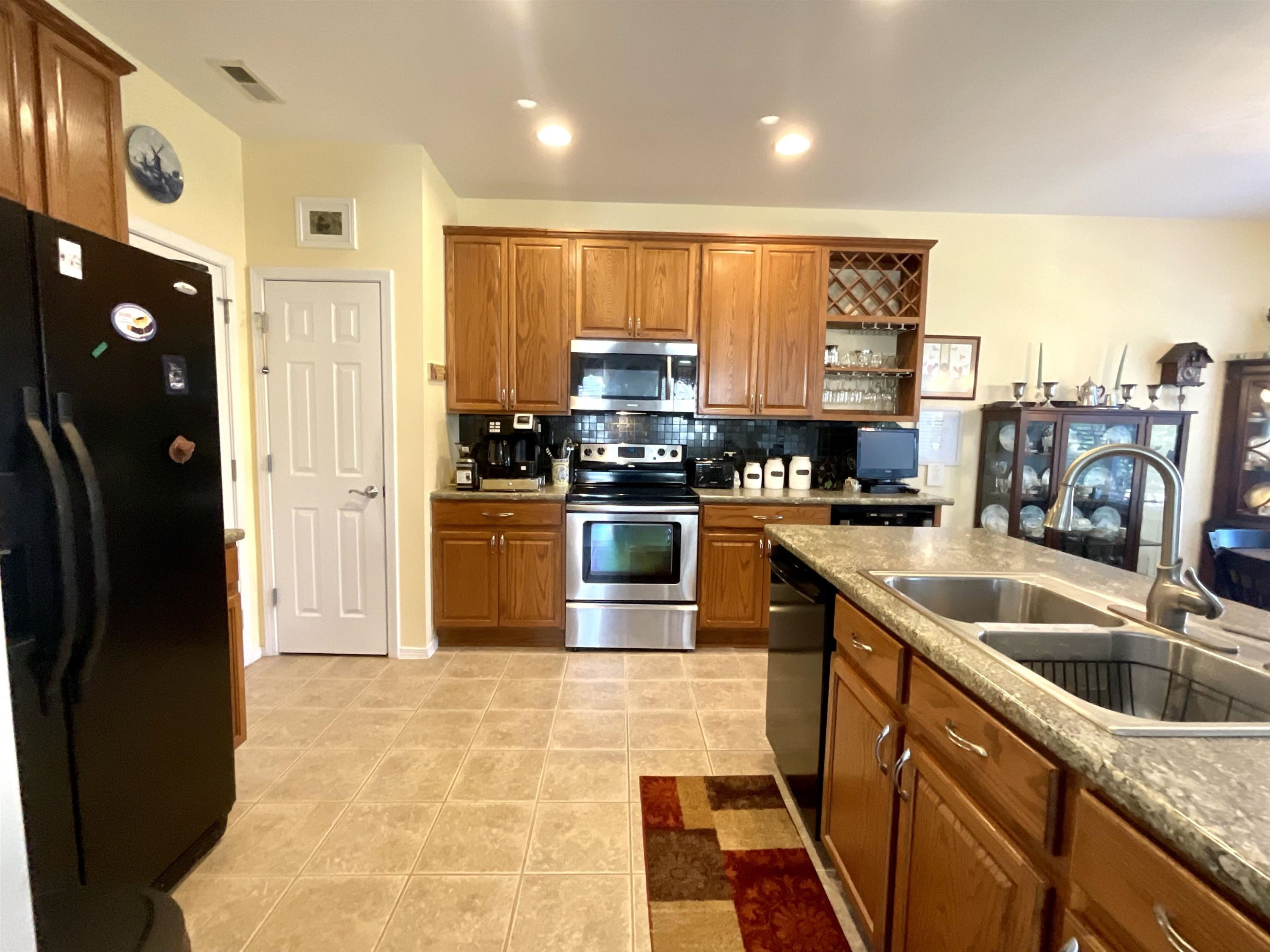 8400 Split Stone Lane Raleigh, NC 27613 - Photo 13 of 37 Photo 14