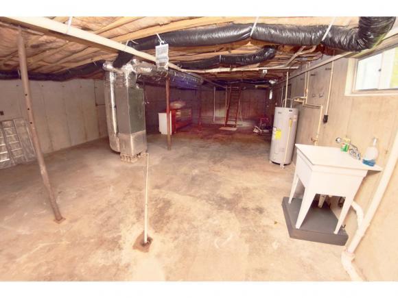 13242 Cold Springs Road Moores Hill, IN 47032 - Photo 5 of 22 Gallery Image 5