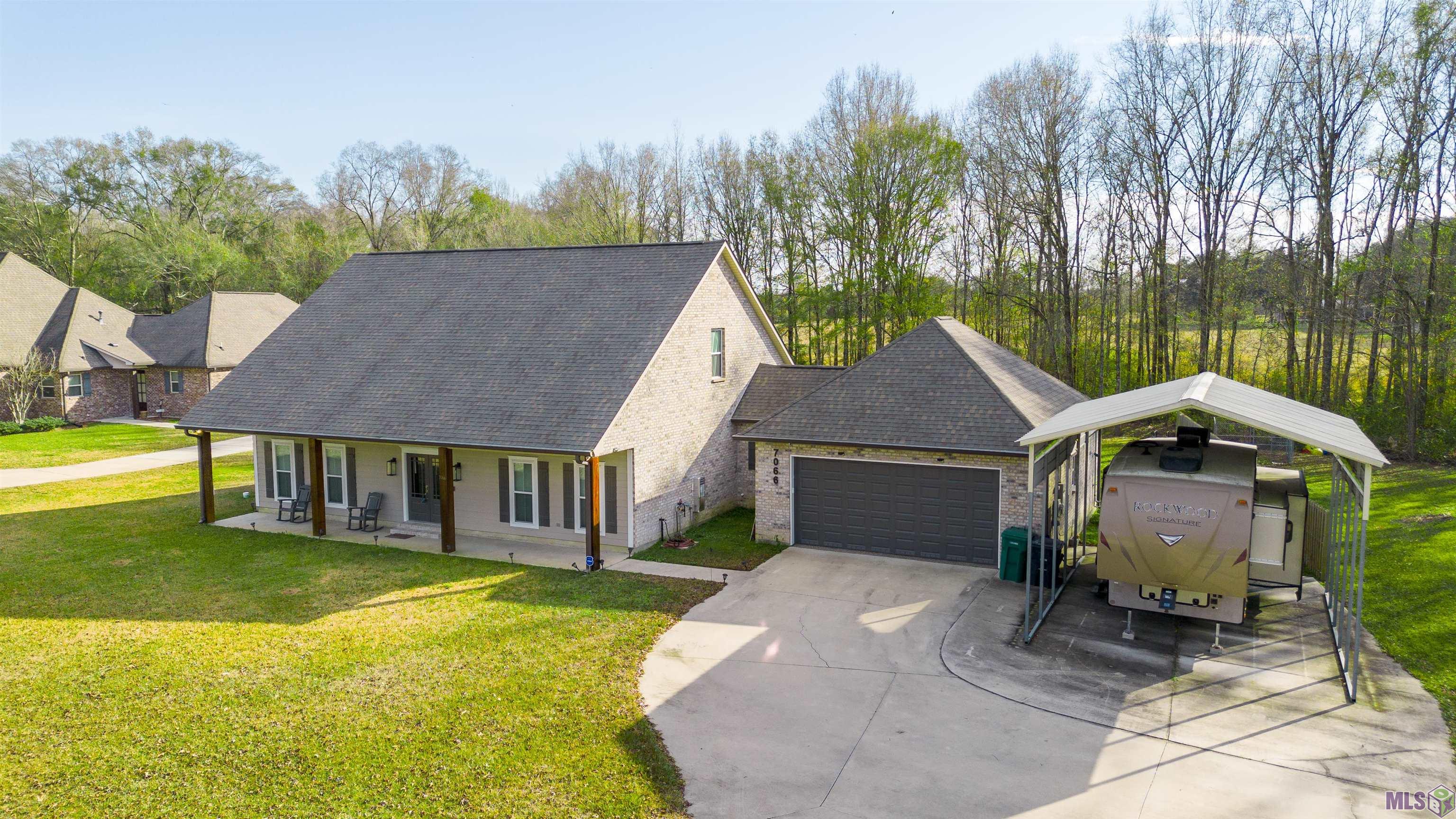 7066 Port Hudson-Pride Road Zachary, LA 70791 - Photo 2 of 37
