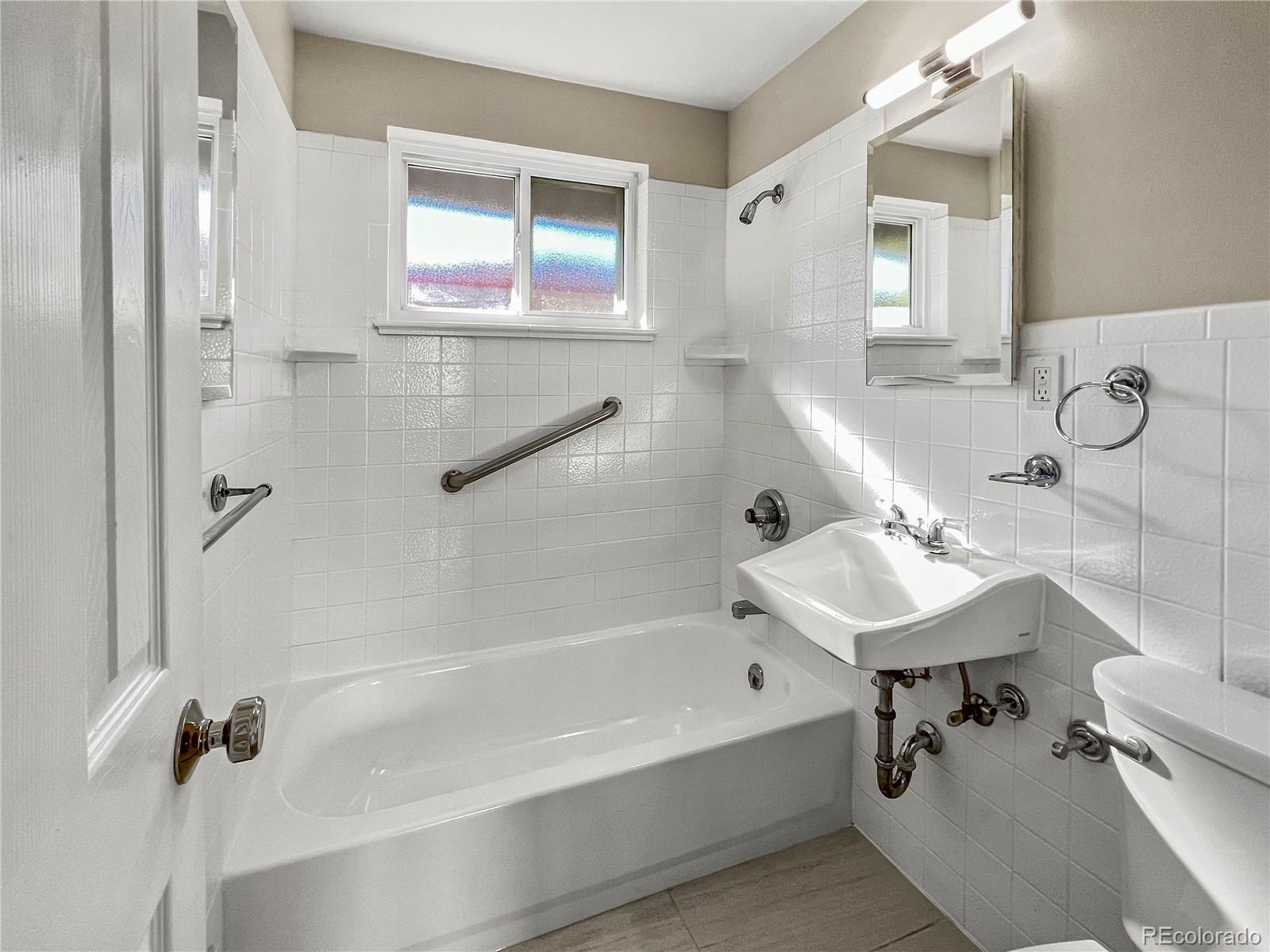 4786 Cody Street Wheat Ridge, CO 80033 - Photo 11 of 16 Gallery Image 11