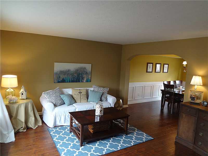 5365 Rippling Brook Way Carmel, IN 46033 - Photo 3 of 24 Gallery Image 3