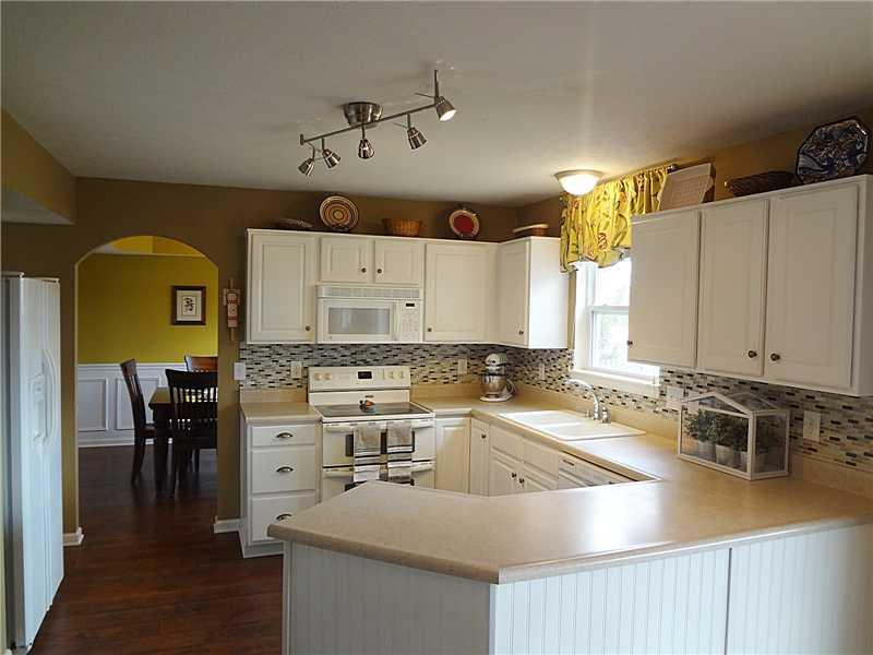 5365 Rippling Brook Way Carmel, IN 46033 - Photo 5 of 24 Gallery Image 5