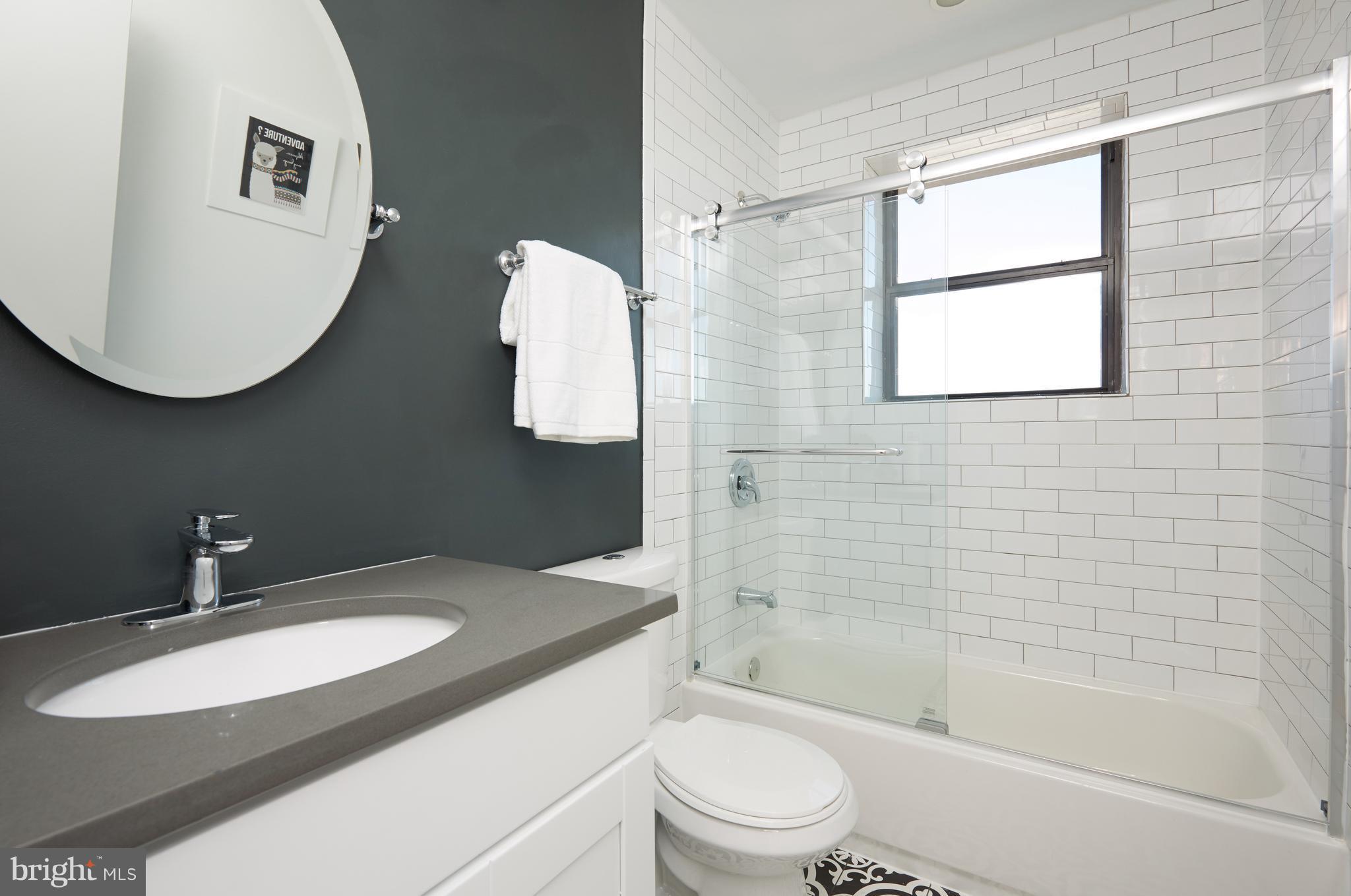 2901 16th Street Northwest, Unit 504 Washington, DC 20009 - Photo 29 of 30 Bath with East-Facing Views