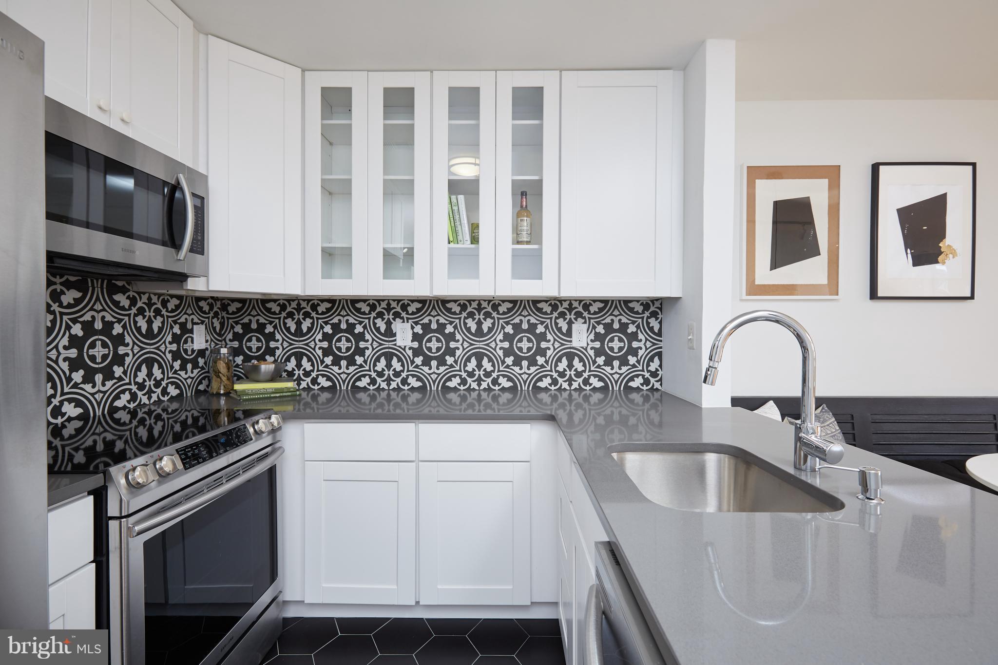 2901 16th Street Northwest, Unit 504 Washington, DC 20009 - Photo 8 of 30 Kitchen