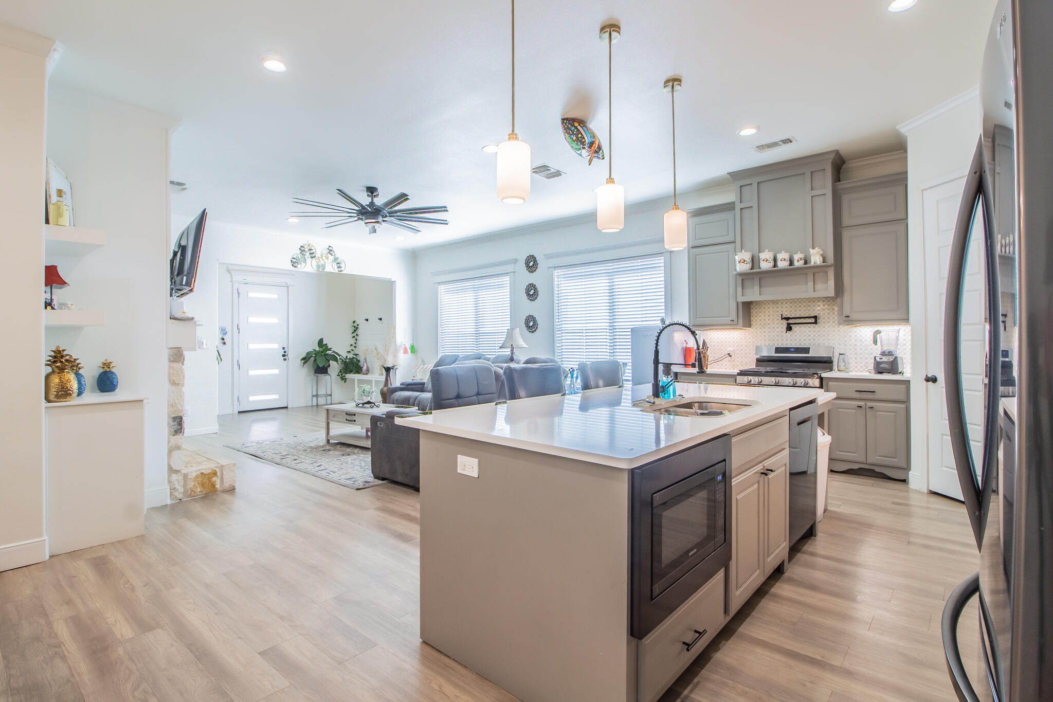 7612 53rd Street Lubbock, TX 79407 - Photo 11 of 33 IMG_7166-HDR