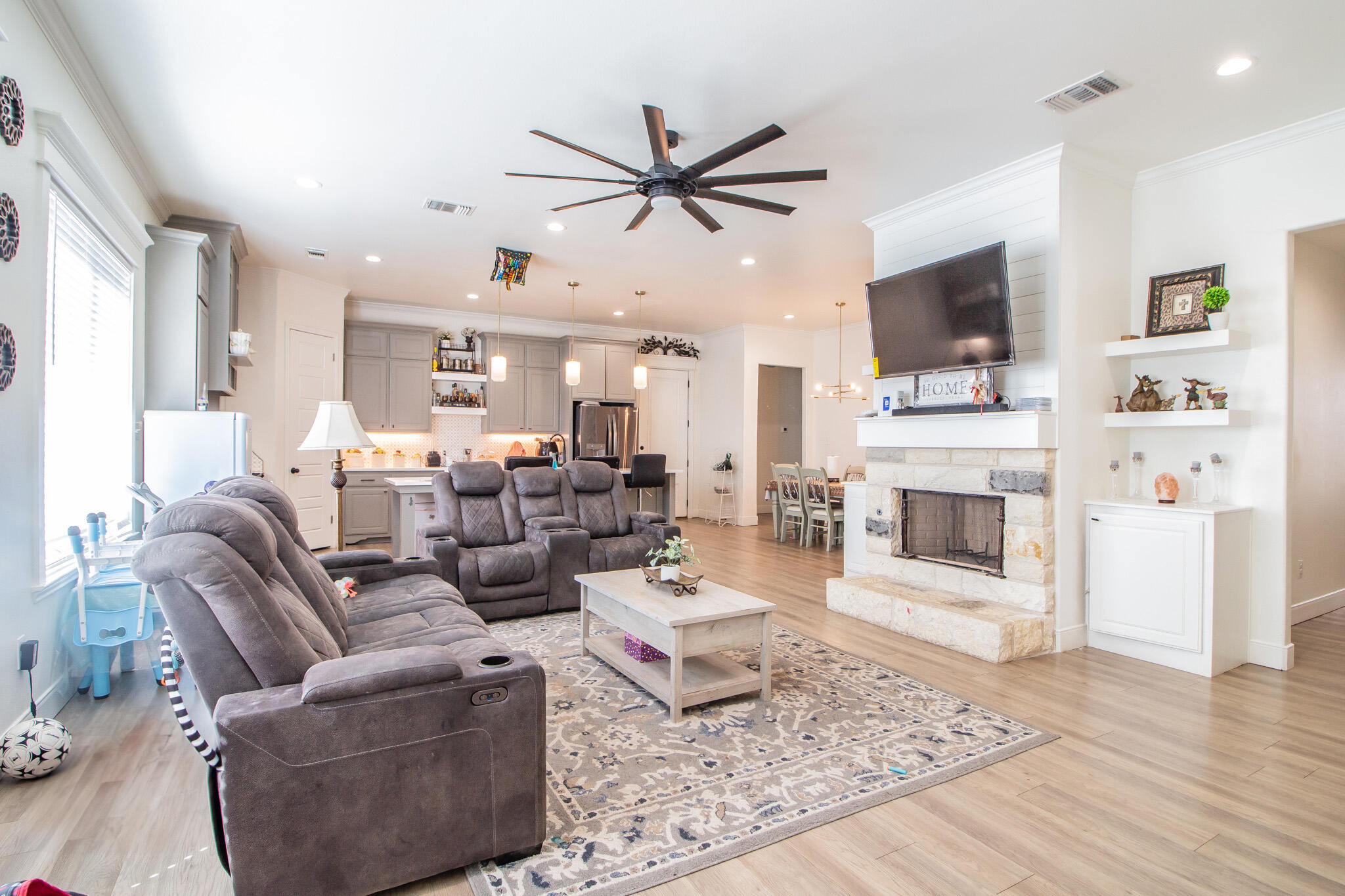 7612 53rd Street Lubbock, TX 79407 - Photo 5 of 33 IMG_7157