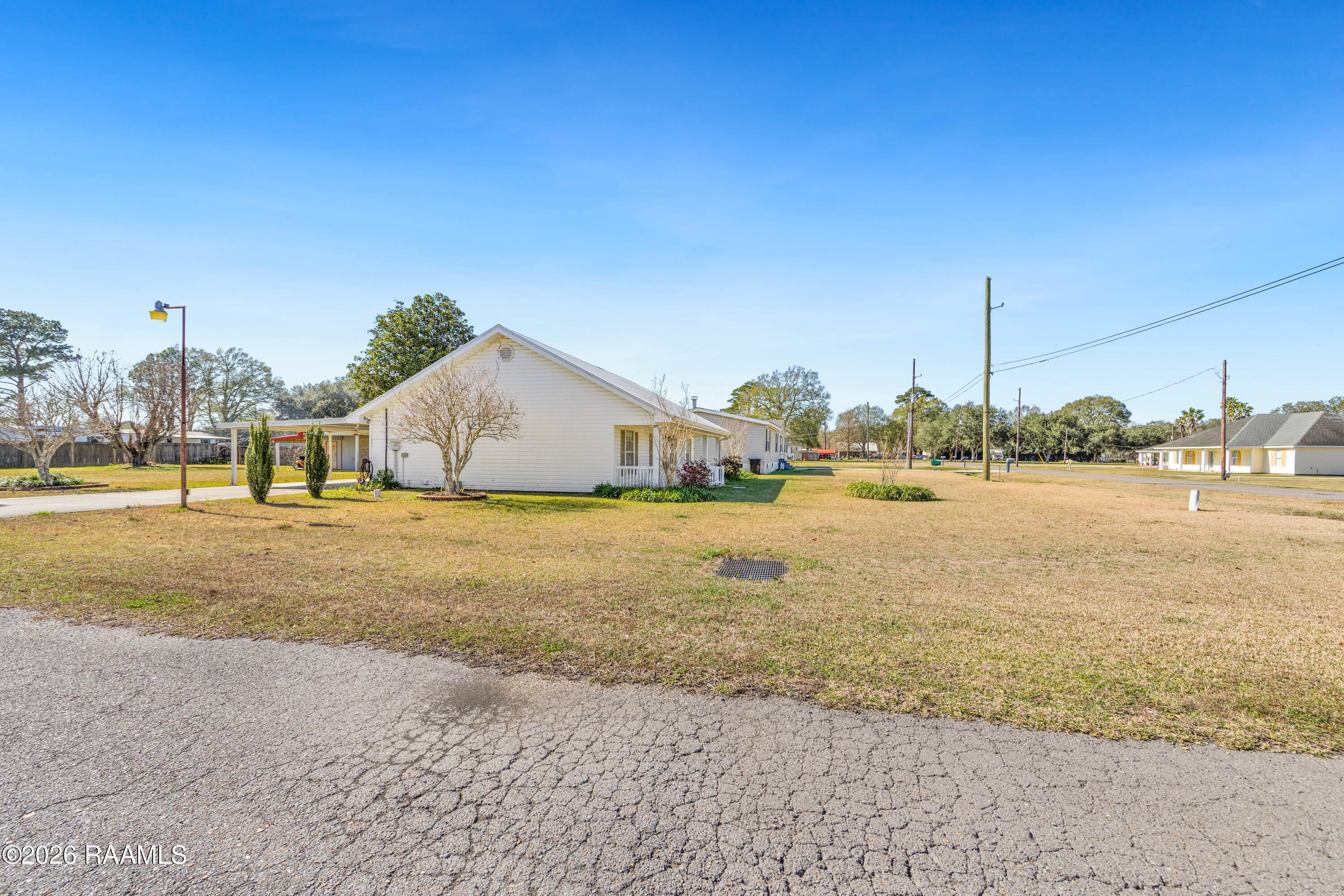 1100 Lopez Road New Iberia, LA 70560 - Photo 24 of 34 IMG_4817