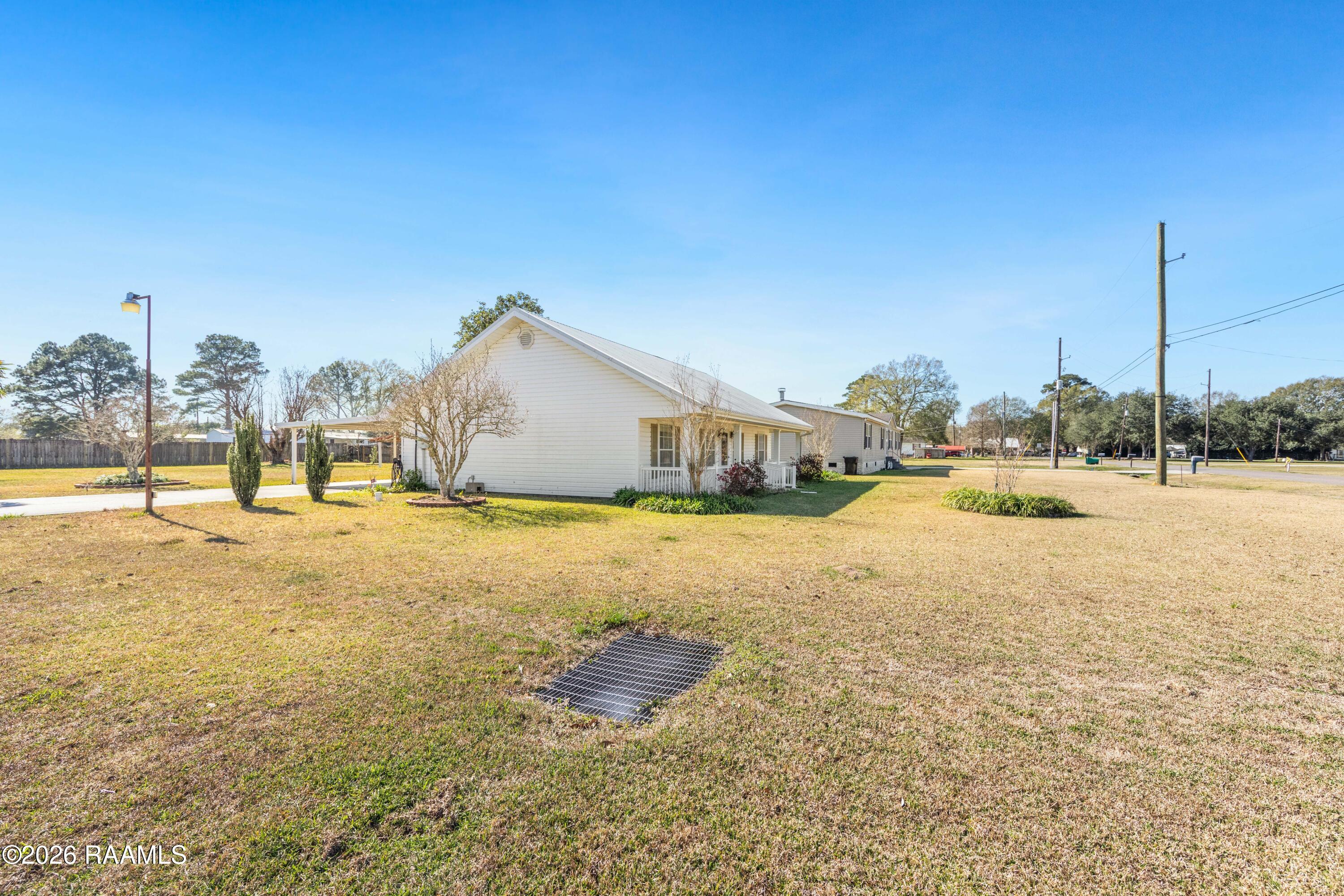 1100 Lopez Road New Iberia, LA 70560 - Photo 29 of 34 IMG_4829