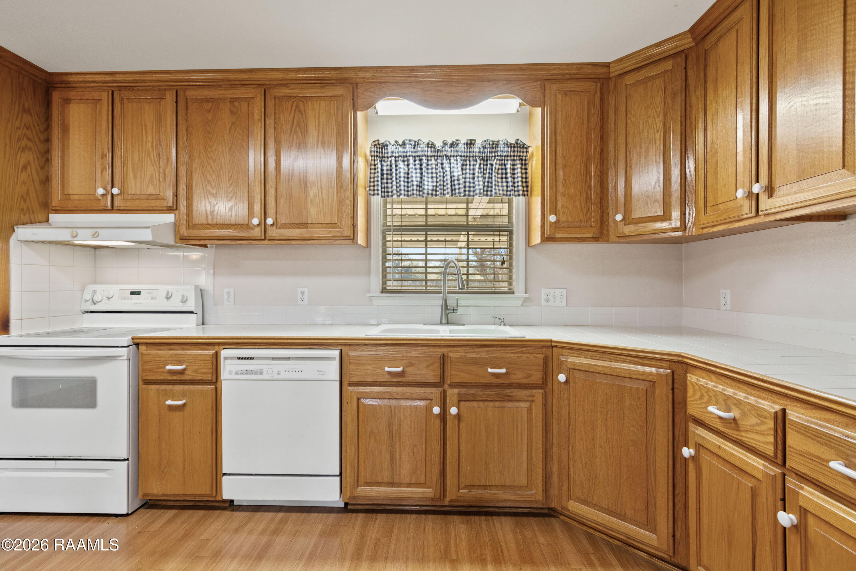 1100 Lopez Road New Iberia, LA 70560 - Photo 7 of 34 IMG_4831