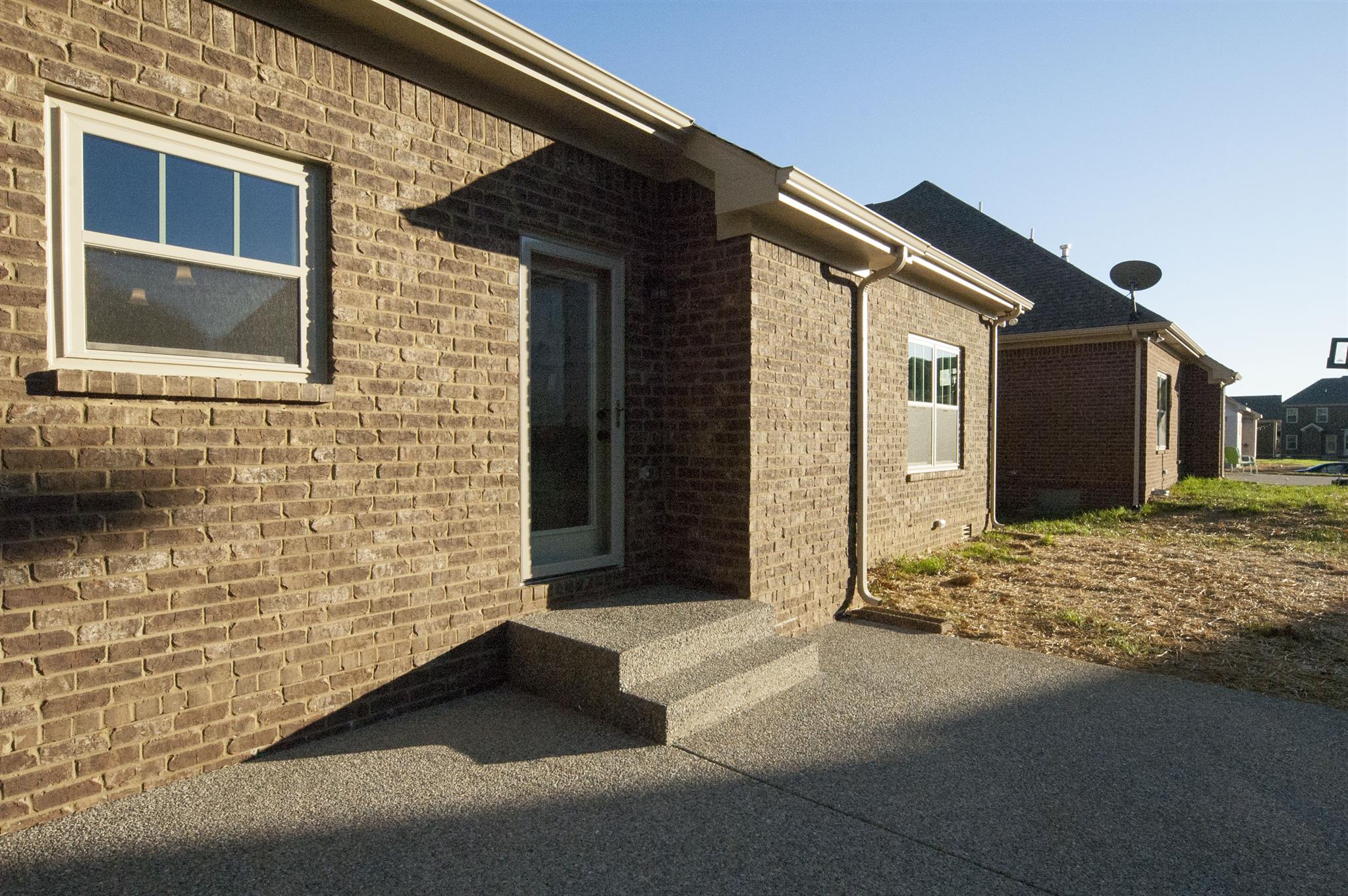 1043 Rudder Drive Spring Hill, TN 37174 - Photo 2 of 27 Gallery Image 2