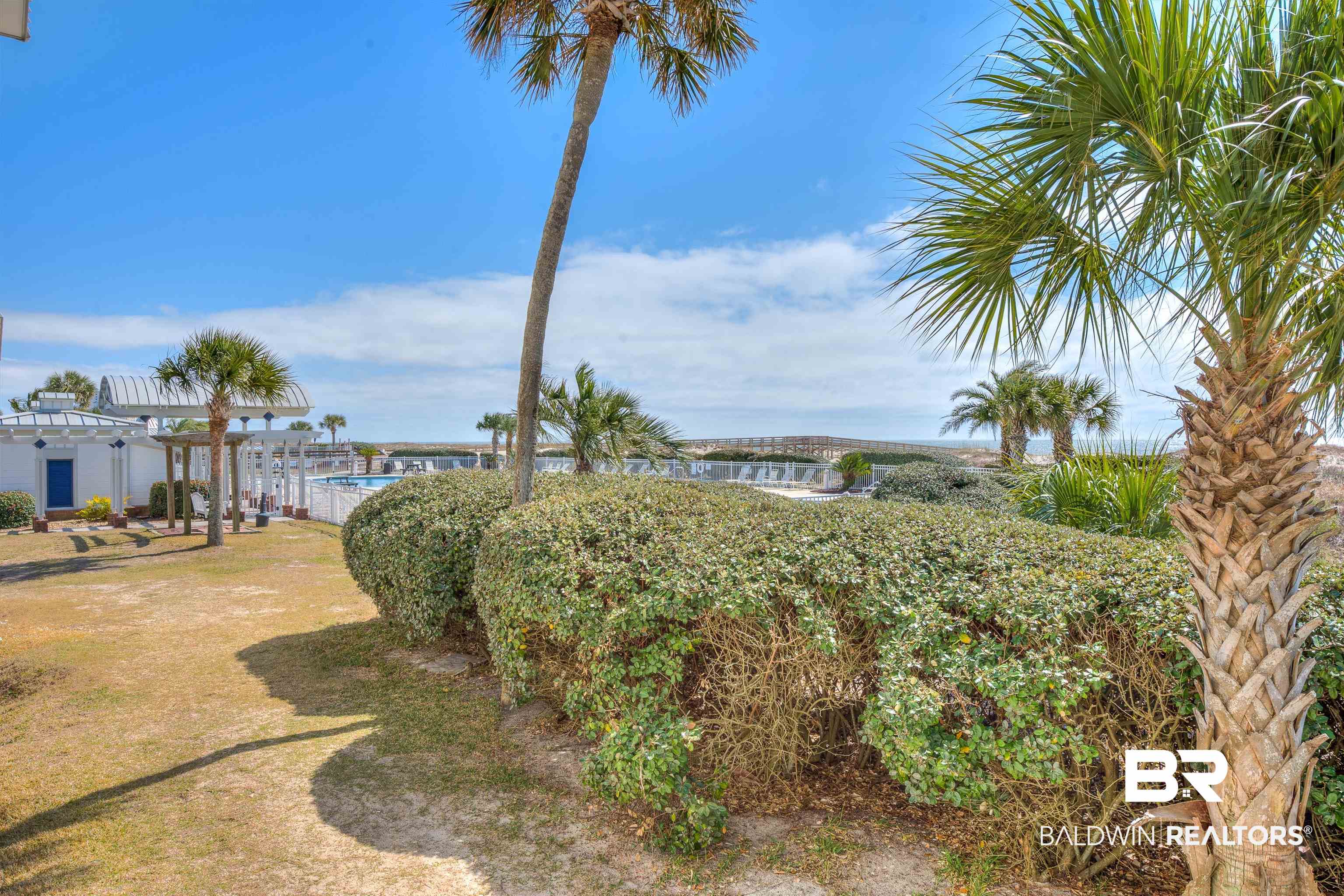 400 Plantation Road, Unit 4112 Gulf Shores, AL 36542 - Photo 46 of 55 View of yard
