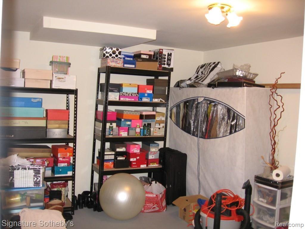 4955 Hatchery Road Waterford, MI 48329 - Photo 16 of 20 Lots of Storage Room