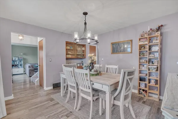 $229,900 | 1213 5th Street West, Milan, IL 61264