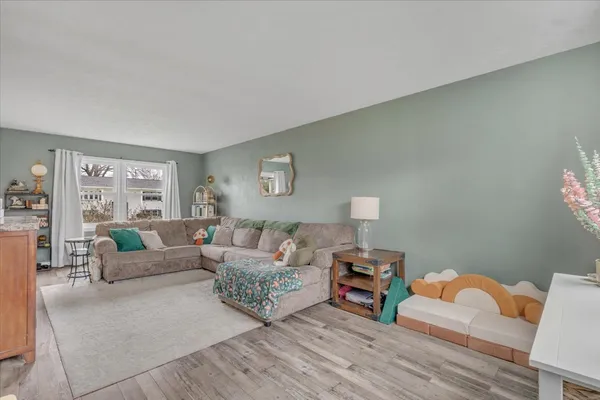 $229,900 | 1213 5th Street West, Milan, IL 61264