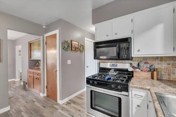 $229,900 | 1213 5th Street West, Milan, IL 61264