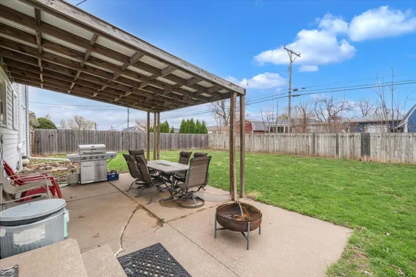 $229,900 | 1213 5th Street West, Milan, IL 61264