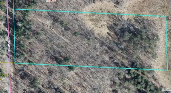 $52,000 | Xxxxx Xxxxx County Road, Danbury, WI 54830