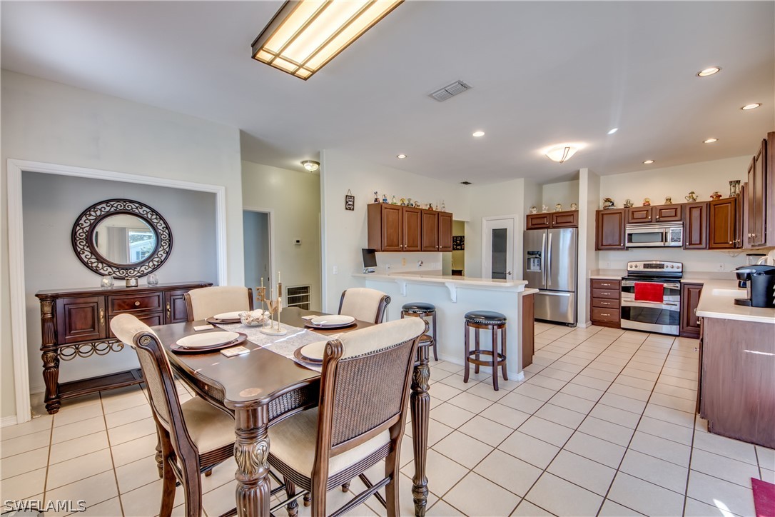 18100 Wells Road North Fort Myers, FL 33917 - Photo 8 of 33 Gallery Image 8