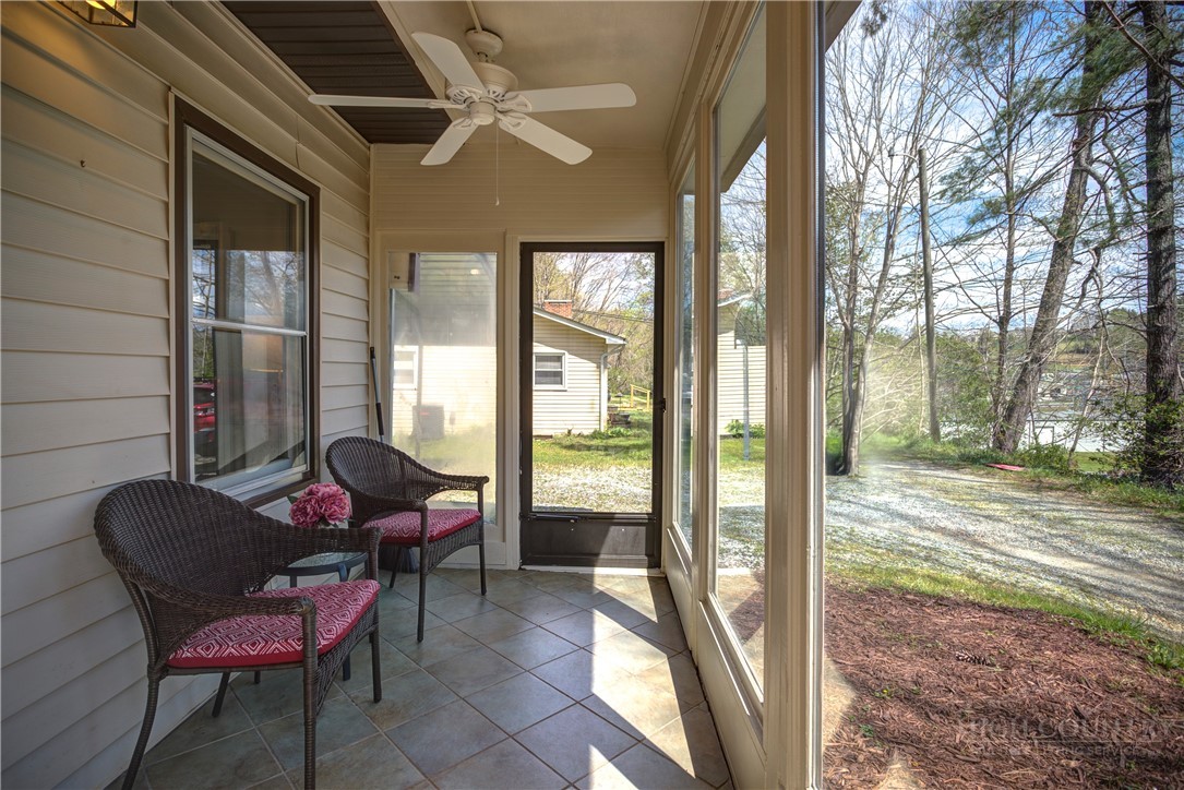 129 J L Norris Drive Boone, NC 28607 - Photo 6 of 35