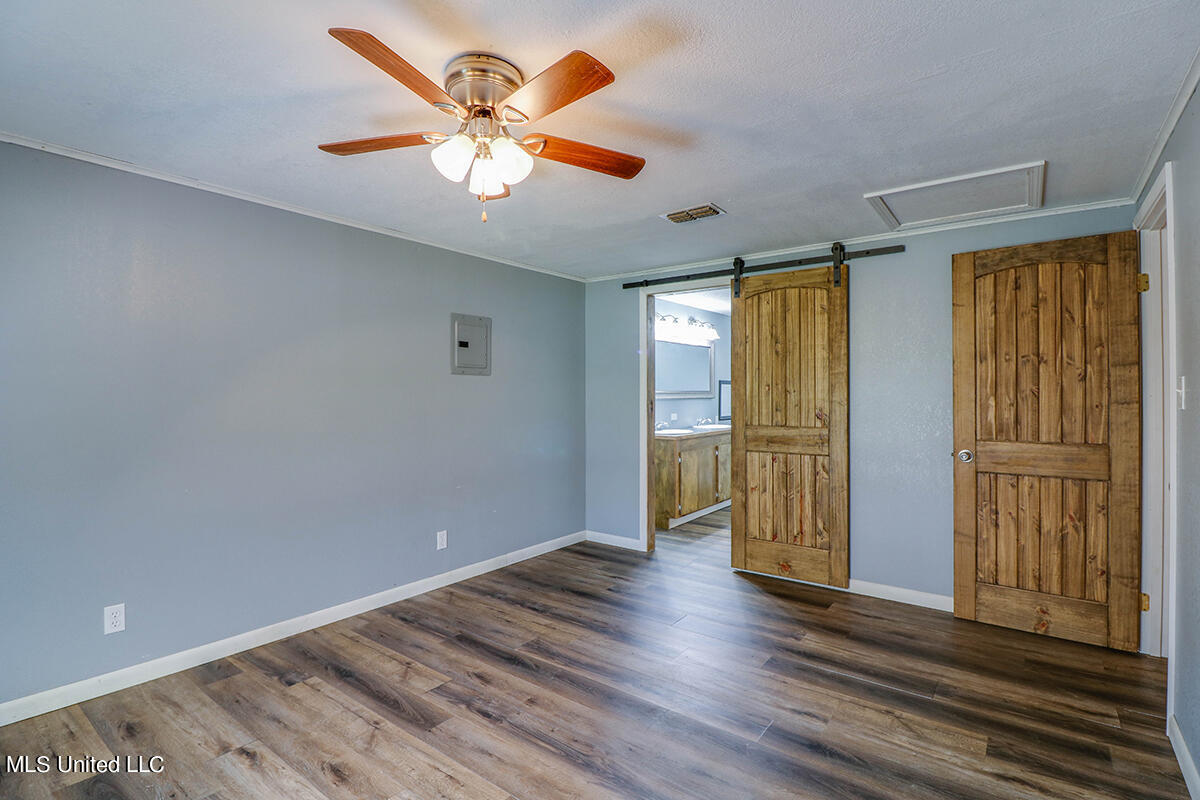 2212 Crossroads Road Lucedale, MS 39452 - Photo 7 of 24 19