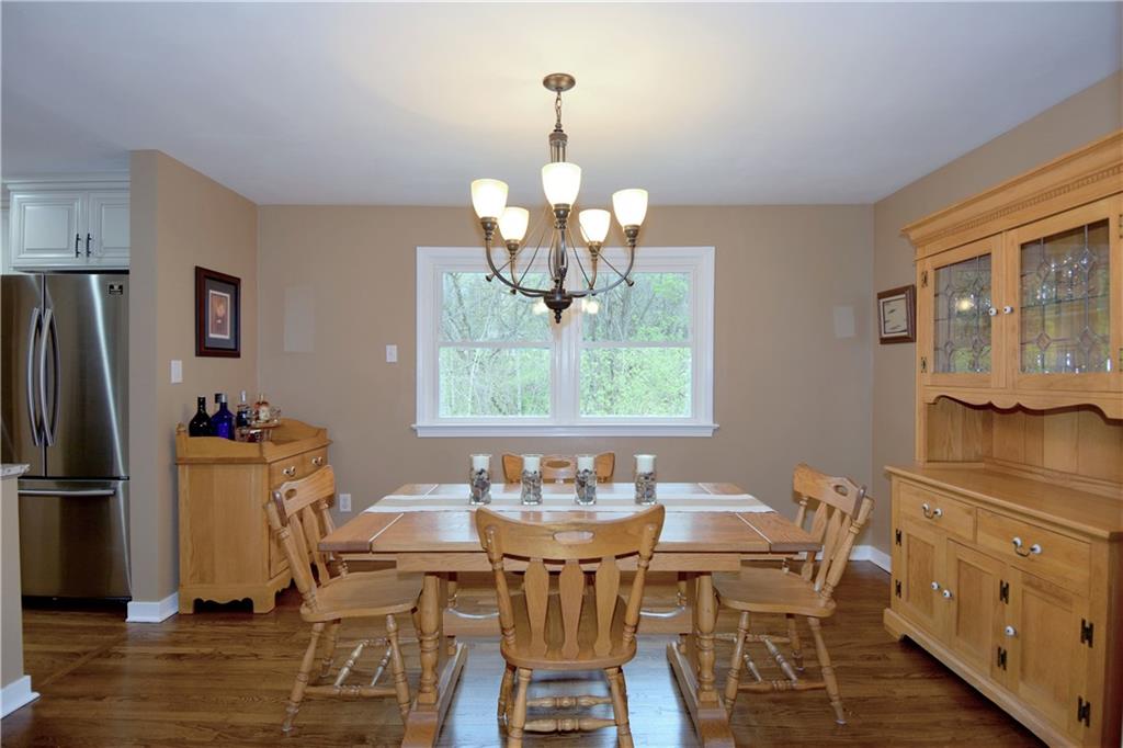 772 Scrubgrass Road Pittsburgh, PA 15243 - Photo 5 of 25 Gallery Image 5