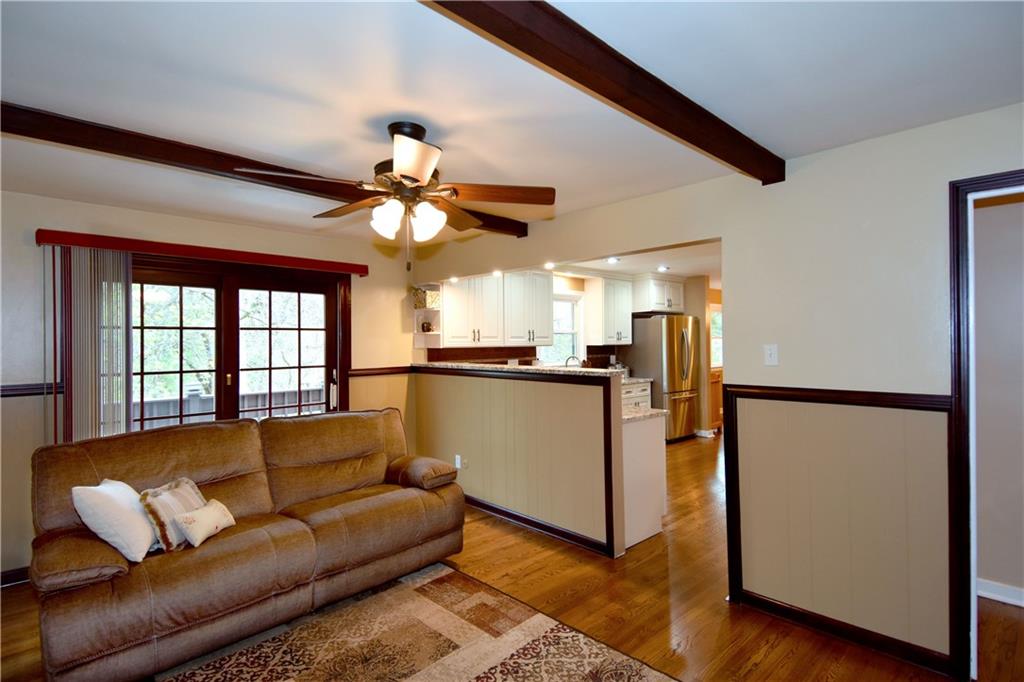 772 Scrubgrass Road Pittsburgh, PA 15243 - Photo 10 of 25 Gallery Image 10