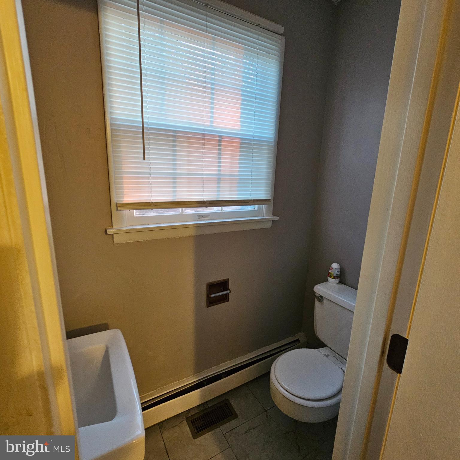 3616 Clifmar Road Baltimore, MD 21244 - Photo 15 of 22