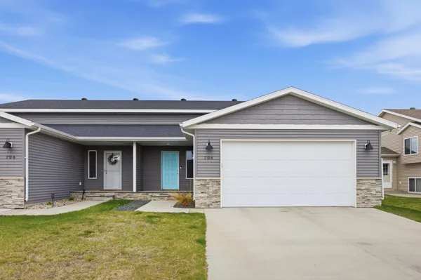 $319,900 | 708 3rd Avenue Northeast, Dilworth, MN 56529