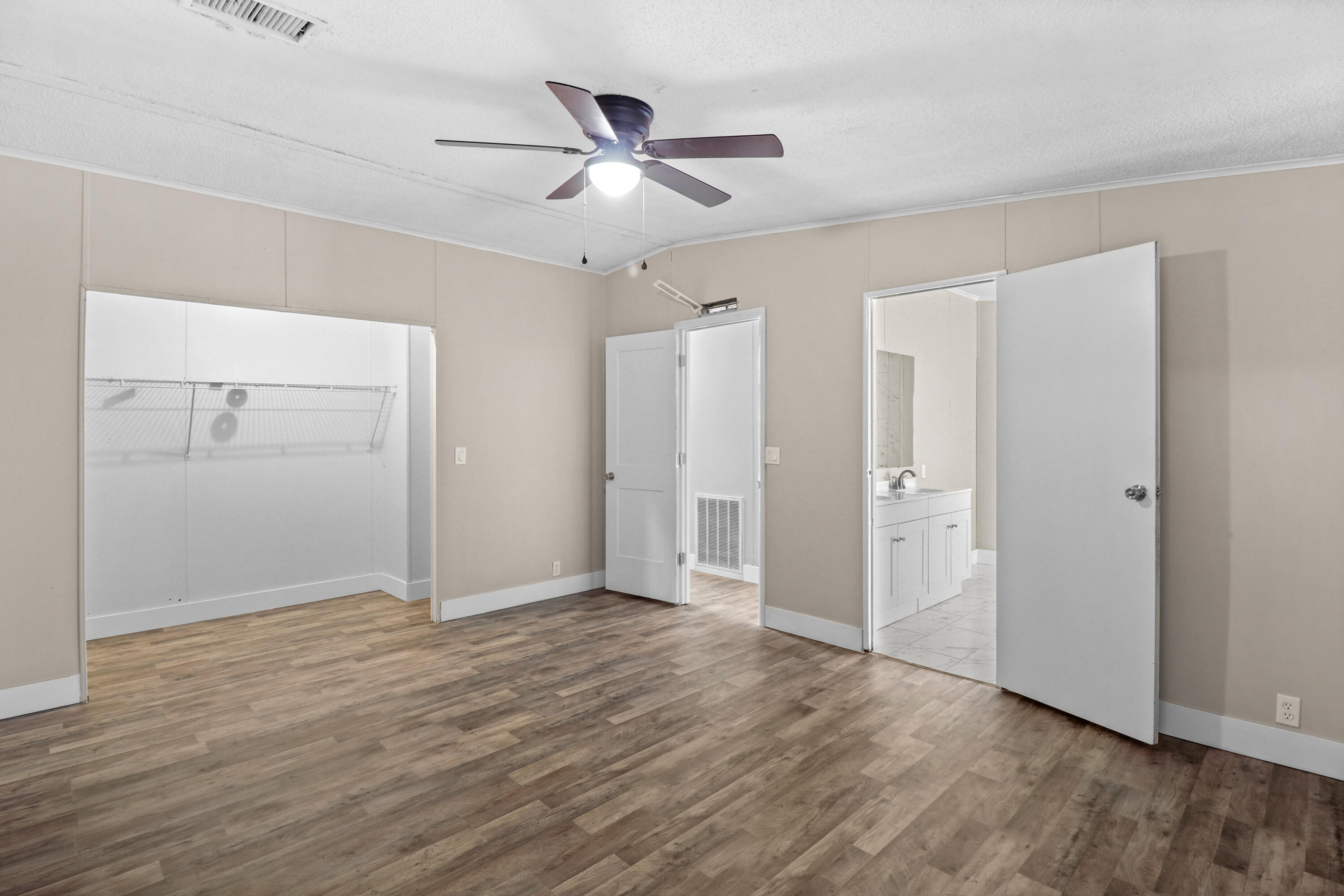 2671 Southeast Janet Street Stuart, FL 34997 - Photo 16 of 29 17-IMG_7060