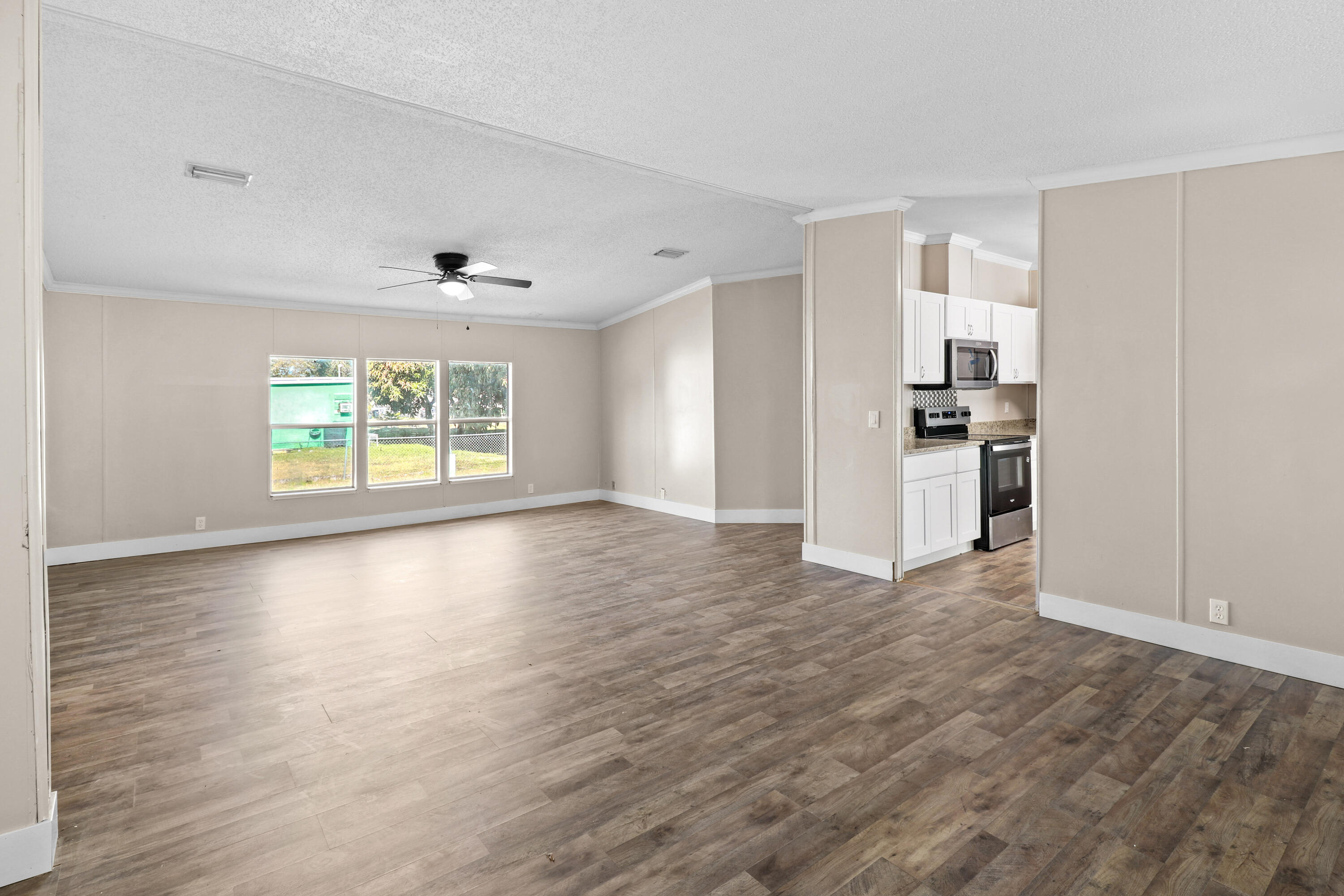 2671 Southeast Janet Street Stuart, FL 34997 - Photo 6 of 29 7-IMG_6976