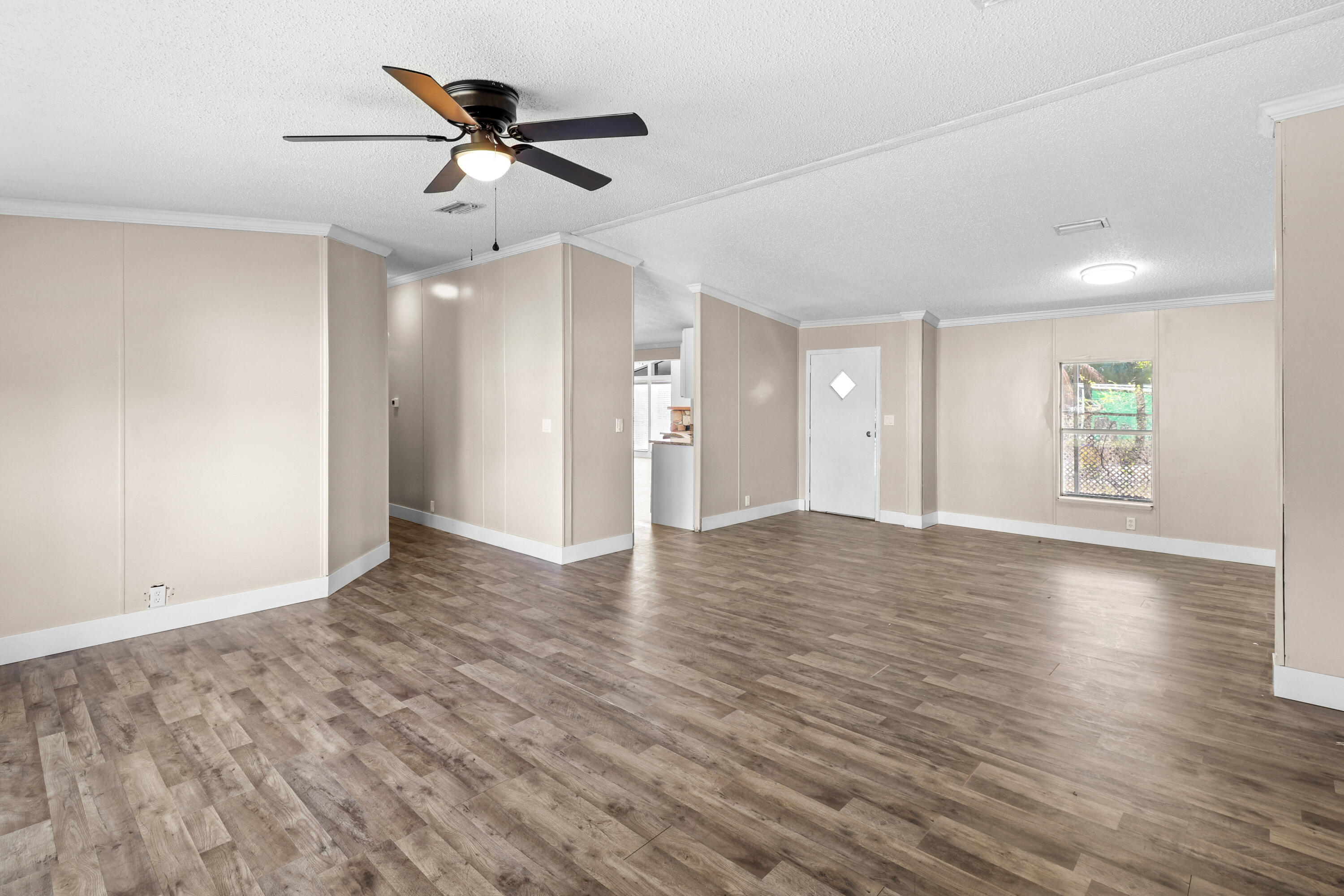 2671 Southeast Janet Street Stuart, FL 34997 - Photo 7 of 29 8-IMG_6982