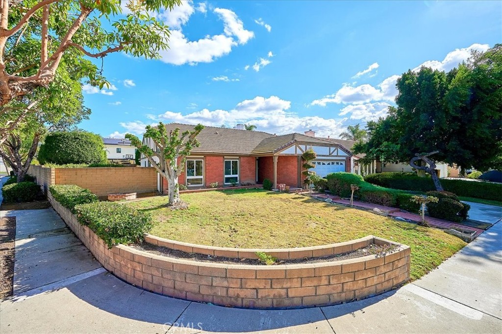 12825 Wrightwick Drive Cerritos, CA 90703 - Photo 4 of 51