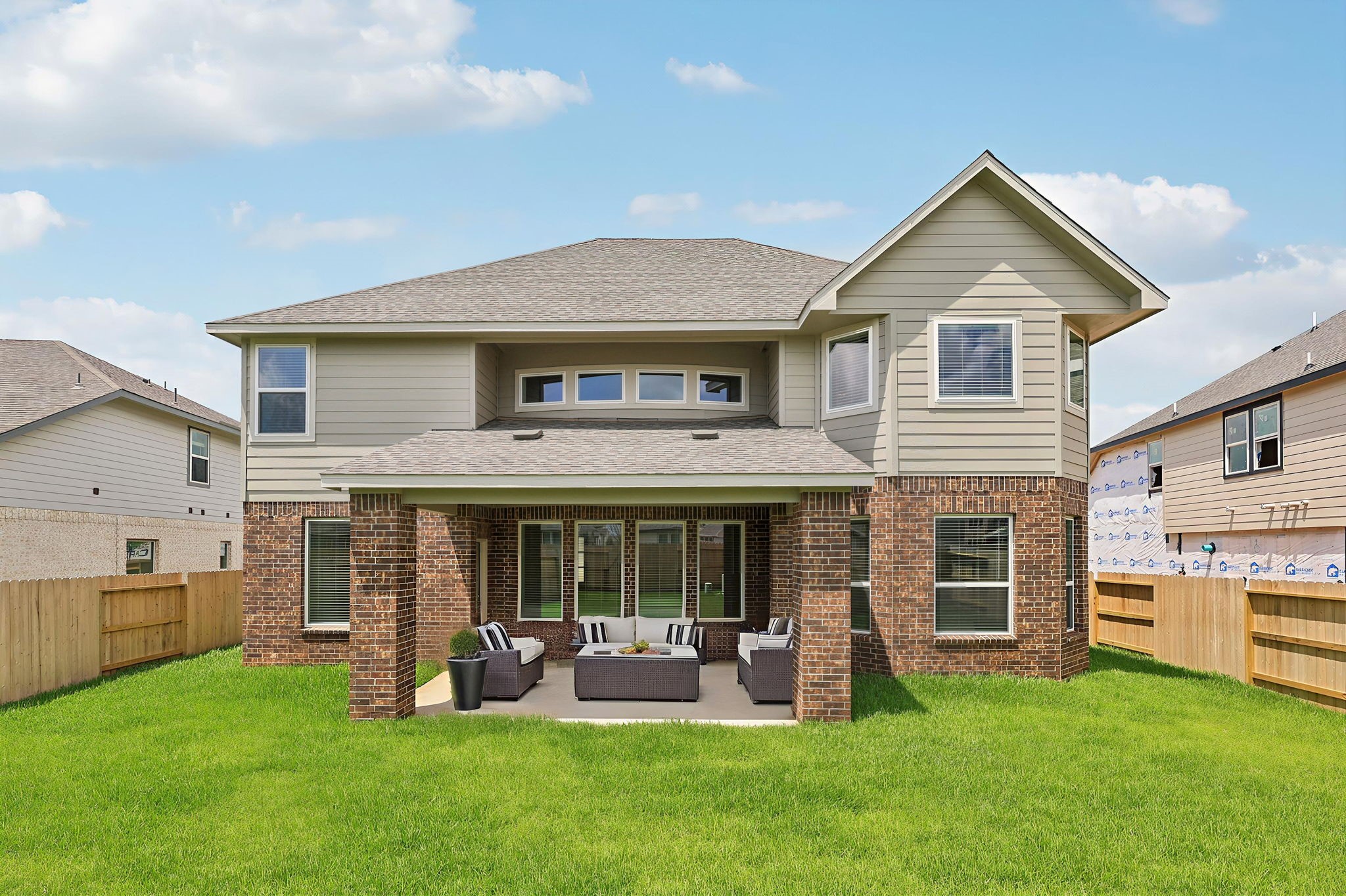 5519 Handlewood Lane Rosenberg, TX 77471 - Photo 36 of 38 a front view of house with yard and front view of a house
