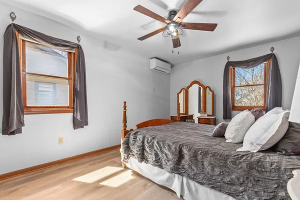 $189,900 | 921 Babcock Street, Unit 13, Neenah, WI 54956