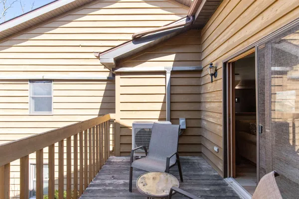 $189,900 | 921 Babcock Street, Unit 13, Neenah, WI 54956