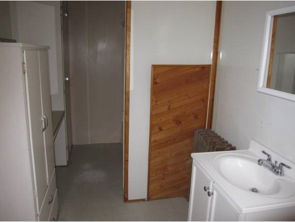 8 Maple Street Wilton, NH 03086 - Photo 11 of 21