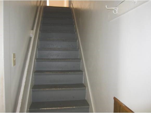 8 Maple Street Wilton, NH 03086 - Photo 3 of 21