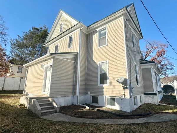 $248,000 | 321 Pine Street, Clifton Forge, VA 24422