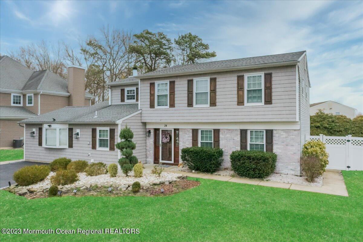 24 Honeysuckle Way Howell, NJ 07731 - Photo 1 of 40 01-24 Honeysuckle Way, Howell, NJ_20