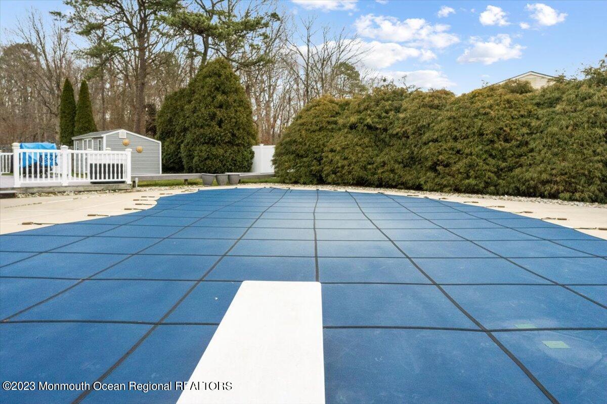 24 Honeysuckle Way Howell, NJ 07731 - Photo 32 of 40 32-24 Honeysuck Way, Howell, NJ-30