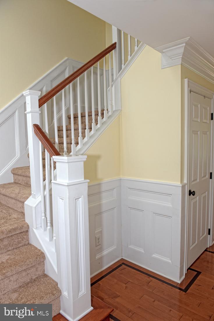 547 Blue Bell Road Williamstown, NJ 08094 - Photo 4 of 37 front entrance