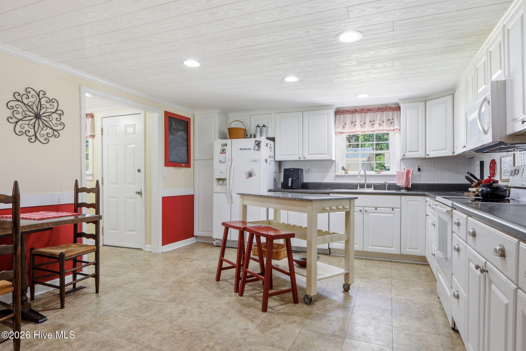 2379 Mill Creek Road Newport, NC 28570 - Photo 13 of 45