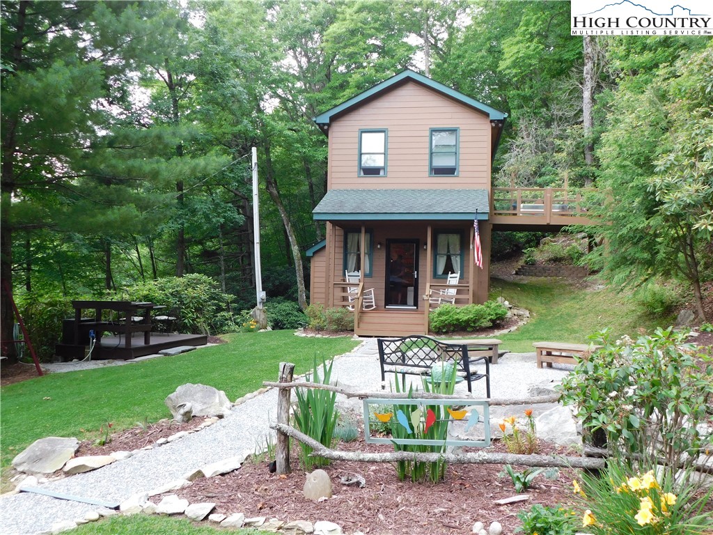 7433 Gingercake Road Newland, NC 28657 - Photo 1 of 34 Gallery Image 1