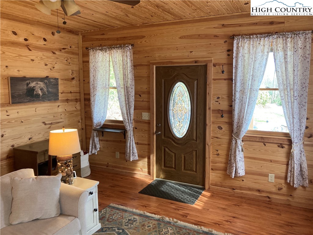 7433 Gingercake Road Newland, NC 28657 - Photo 12 of 34 Gallery Image 12