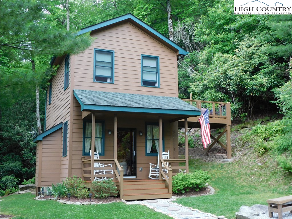 7433 Gingercake Road Newland, NC 28657 - Photo 2 of 34 Gallery Image 2