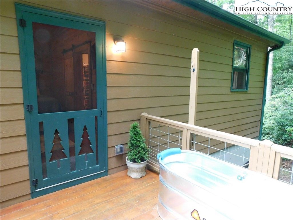 7433 Gingercake Road Newland, NC 28657 - Photo 28 of 34 Gallery Image 28