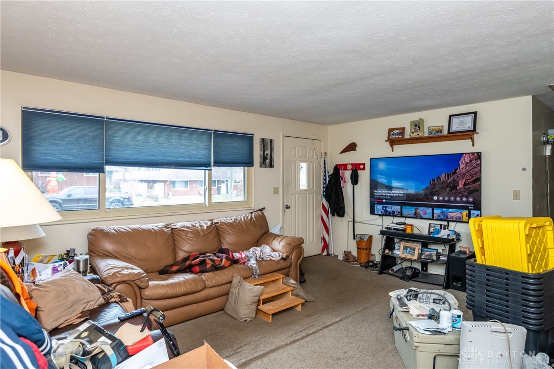 4439 Kitridge Road Huber Heights, OH 45424 - Photo 4 of 40 Gallery Image 4