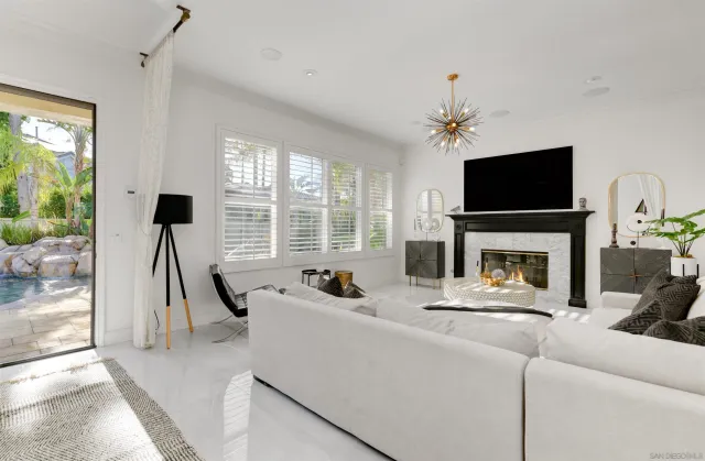 $3,495,000 | 10607 Gingerwood Cove, San Diego, CA 92130