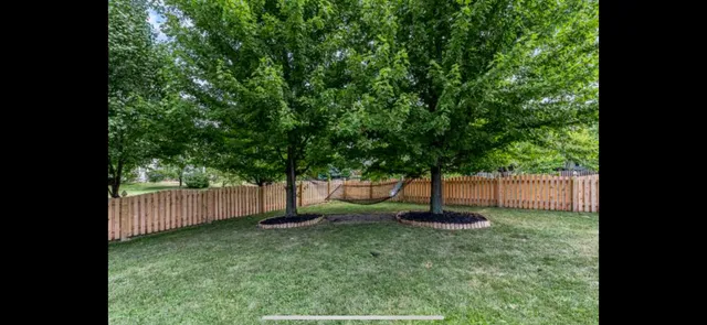 $3,250 | 3854 Cheryl Court, Aurora, IL 60504